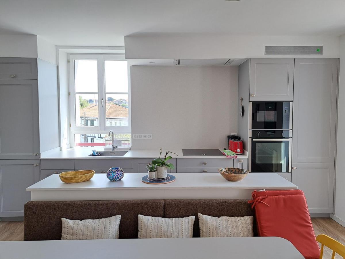Superbe Appartement T3 Au Centre Plage .Parking Hendaye Exterior photo