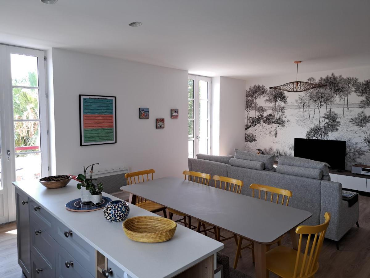 Superbe Appartement T3 Au Centre Plage .Parking Hendaye Exterior photo